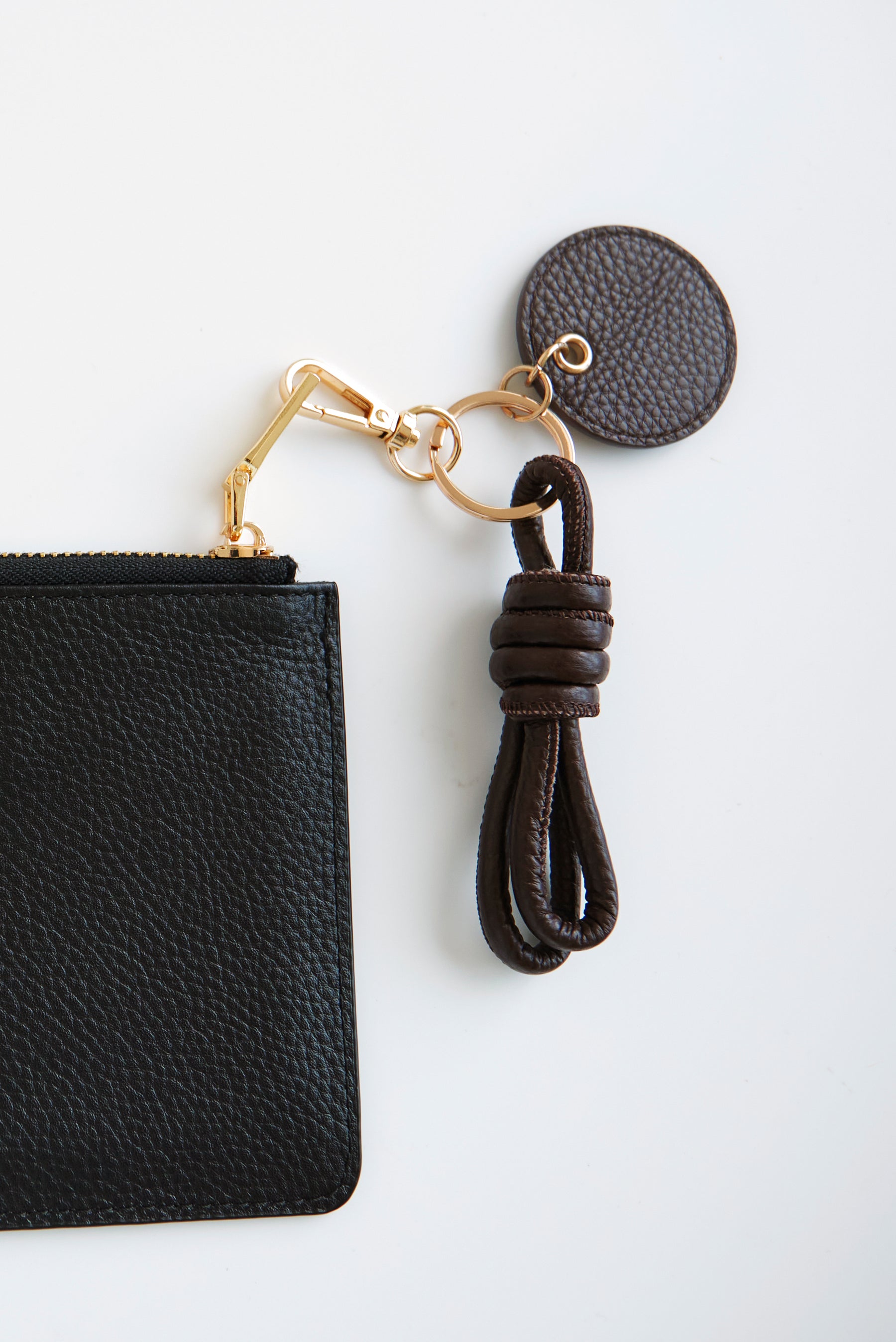 Knotted Keyring | Black Gold