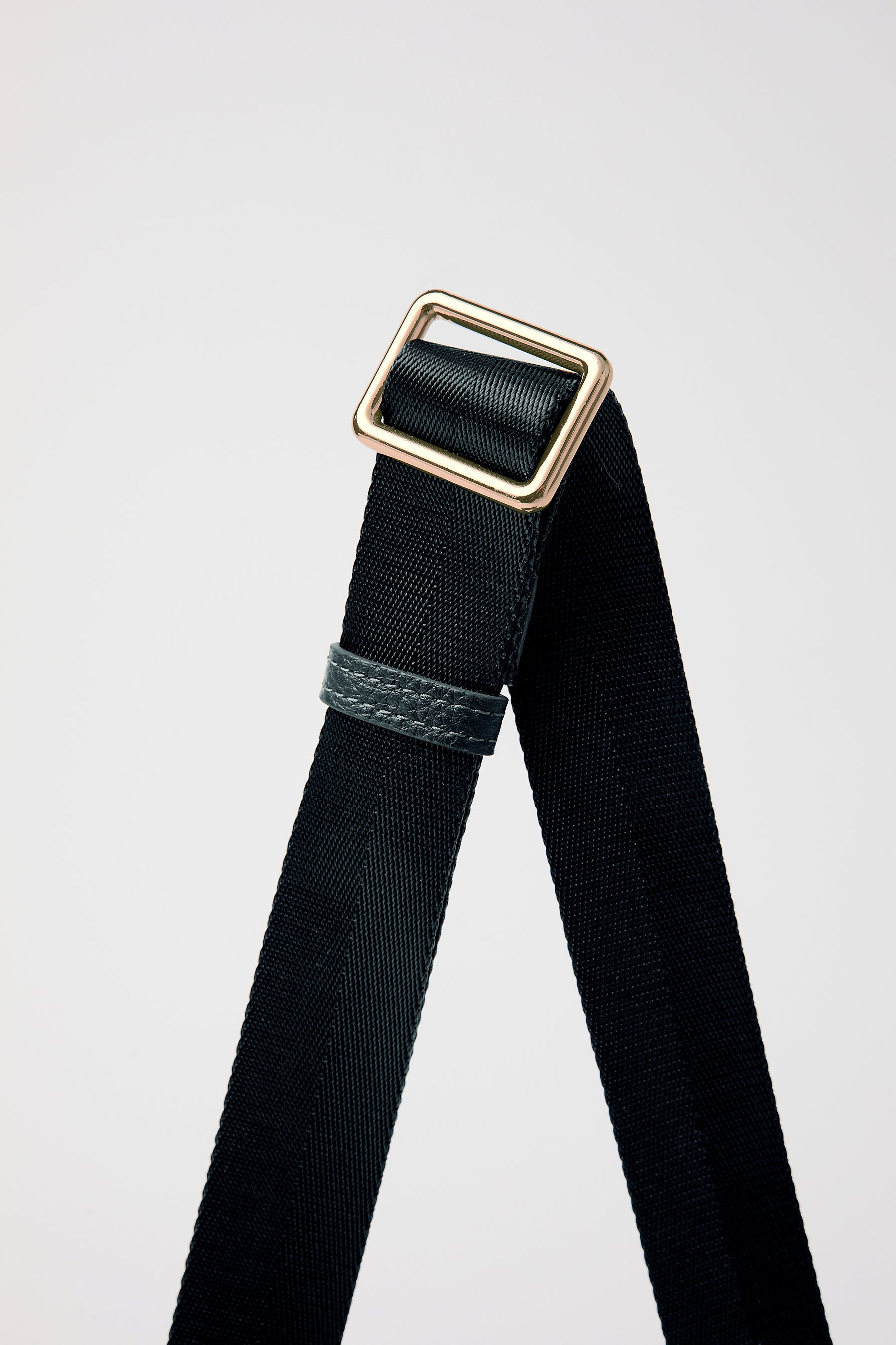 Soho Pebbled Leather Bumbag | Black Gold