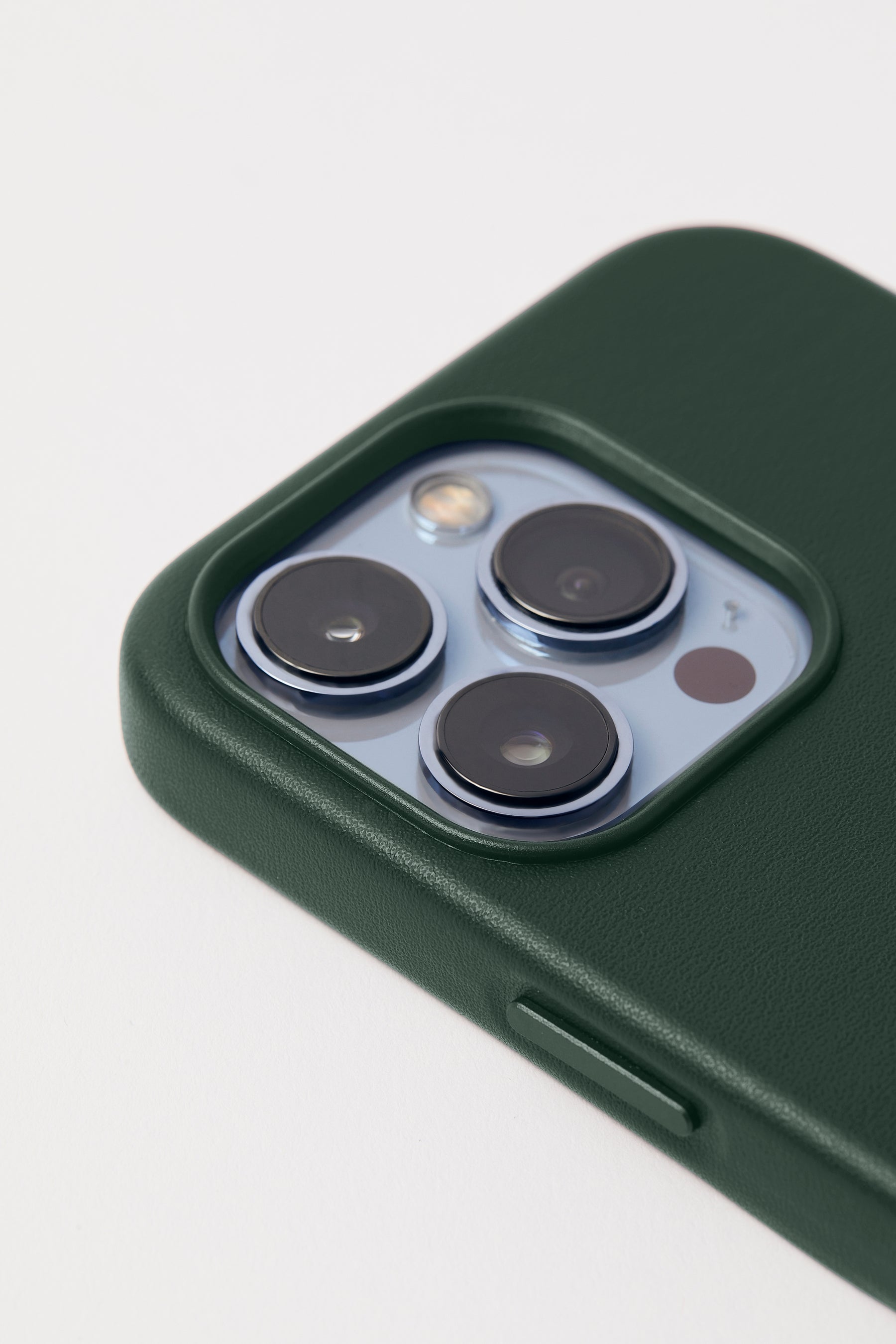 Vegan Leather iPhone 15 Pro Max Case | Forest Green