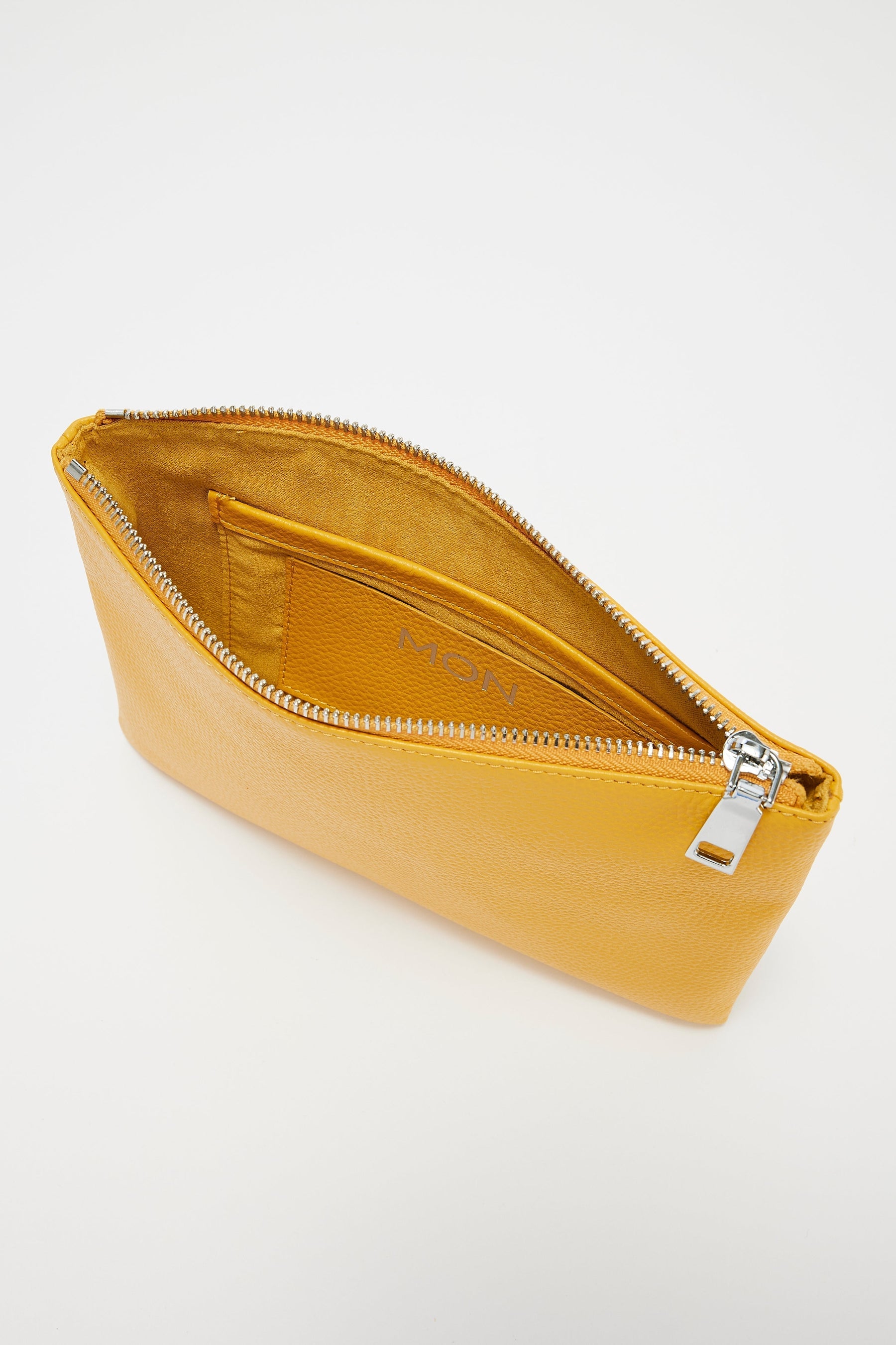 220908_MonPurse_13_ClassicPouch_Yellow_345_9a47cd85-d5ed-4261-9b7e-8490df1c6b5d.jpg