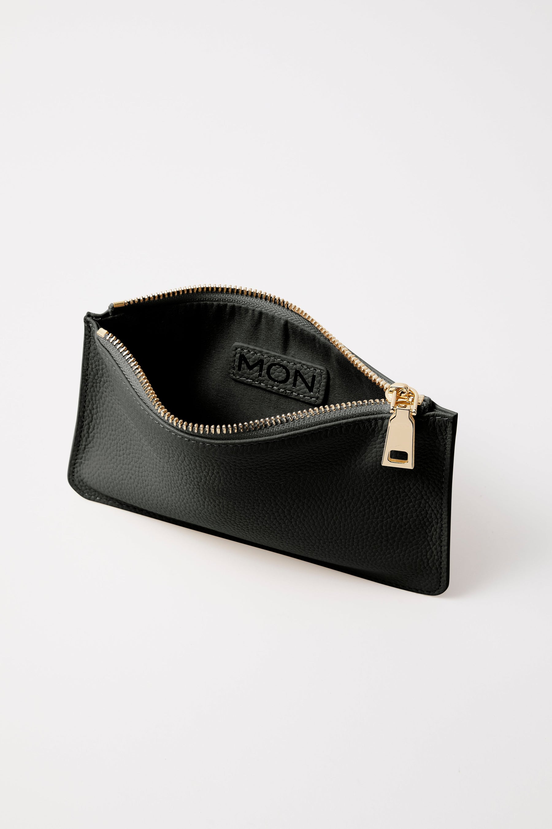 BLACKGOLDCLUTCH2_fb5c067c-dce5-4909-bdc5-79ba75647fc8.jpg