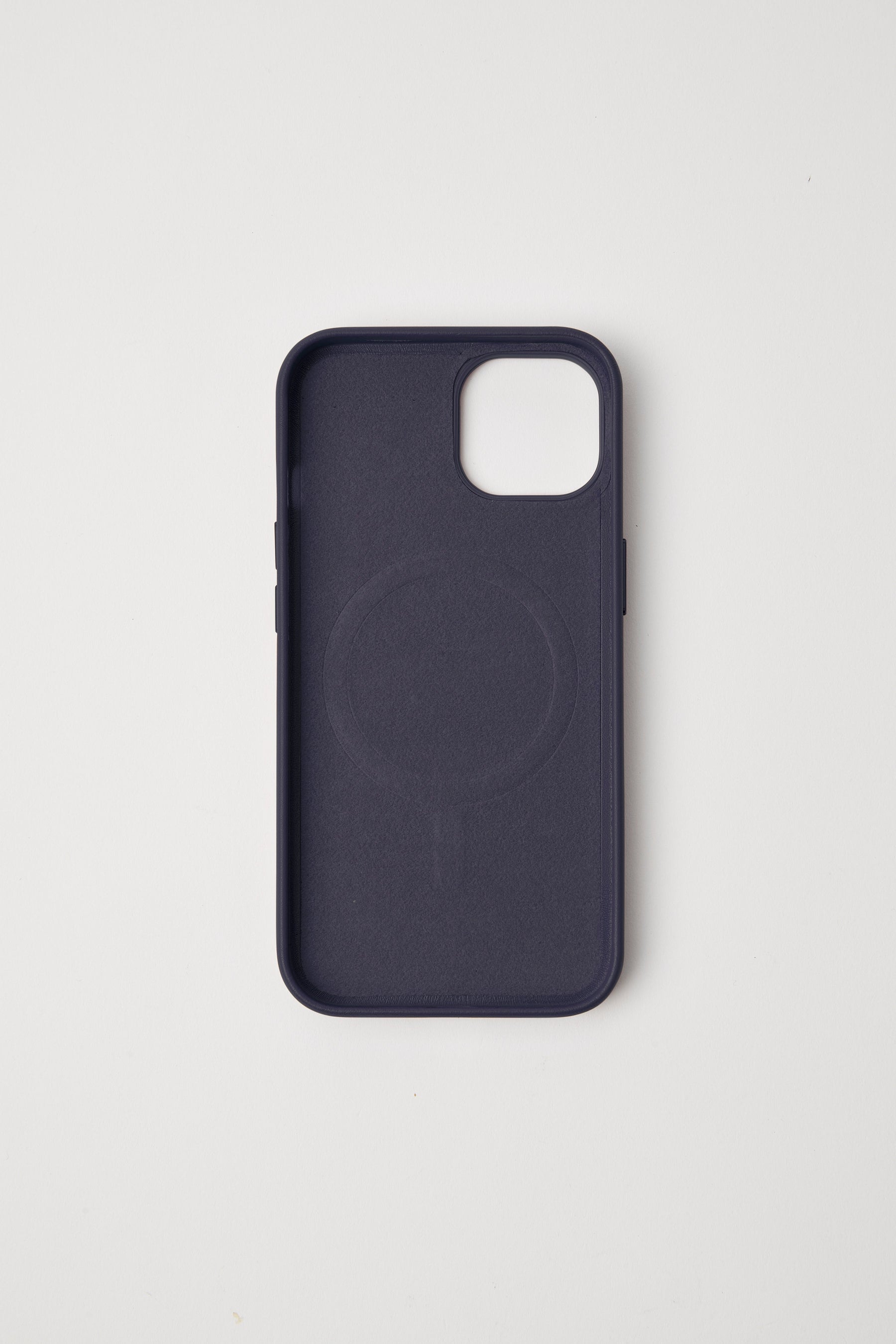 VeganLeather_PhoneCase_250_37ed50b5-9471-4ec1-9858-58dad338e7c3.jpg