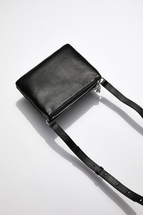 mon-purse-double-pouch-bag-black-leather-silver-hardware-back_1.jpg
