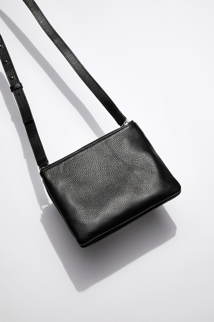 mon-purse-double-pouch-bag-black-leather-silver-hardware-front_1.jpg
