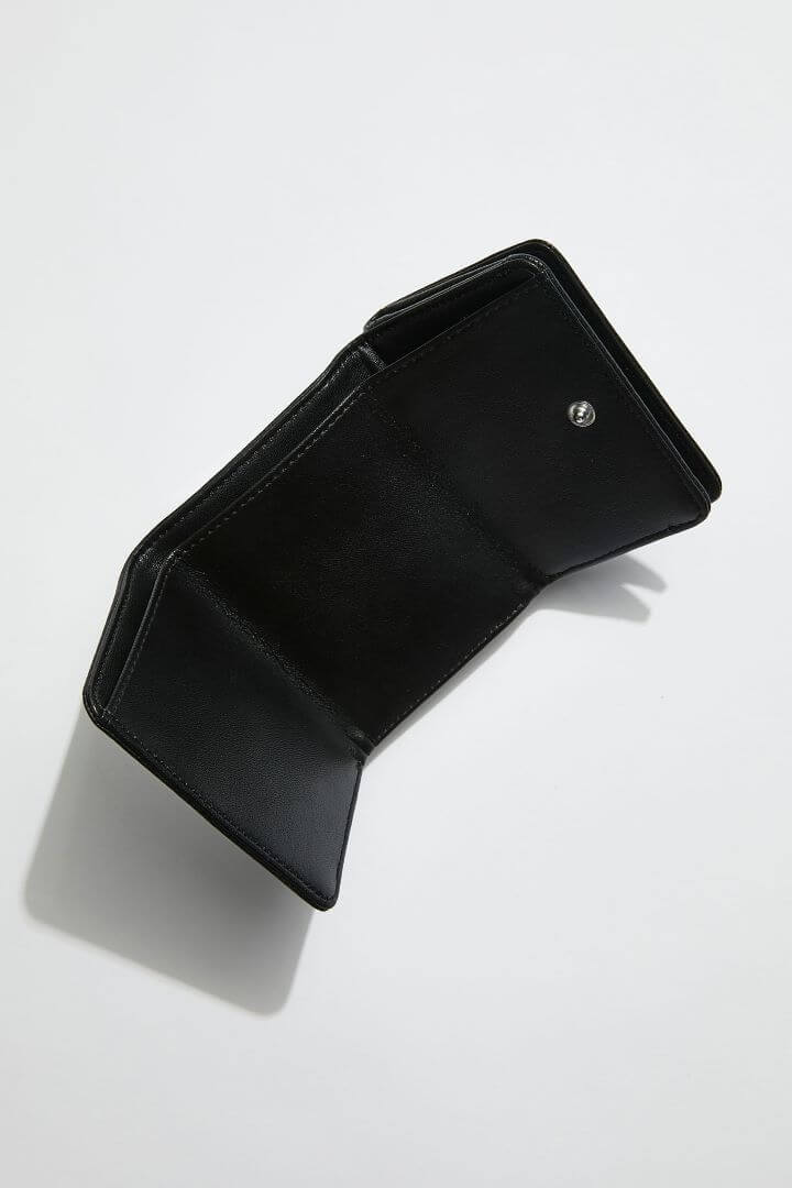 mon-purse-petite-fold-wallet-black-leather-open.jpg